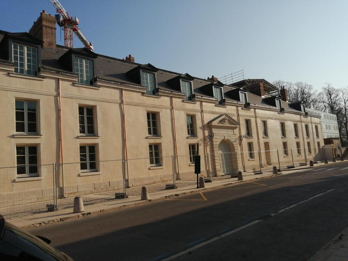 Gite La Langue Francaise Villers Cotterets Exterior foto
