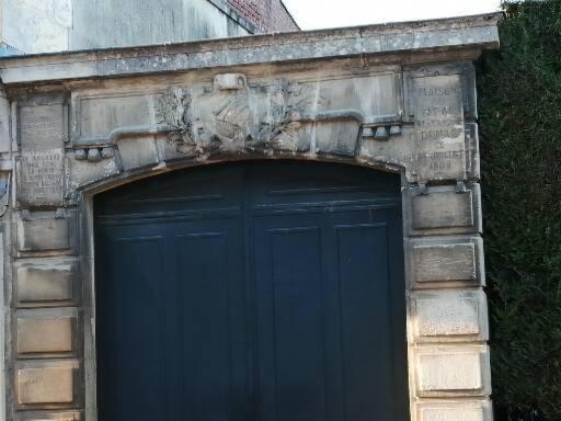 Gite La Langue Francaise Villers Cotterets Exterior foto